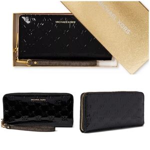 MICHAEL KORS Signature Jet Set Travel Continental Wallet
